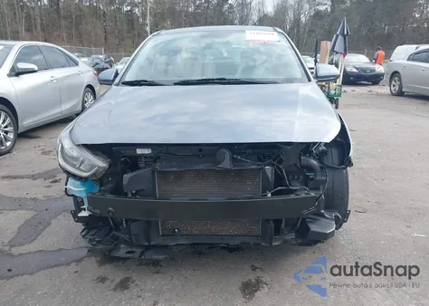 2019 Hyundai Accent Se из США, поврежденный, VIN 3KPC24A35KE041791